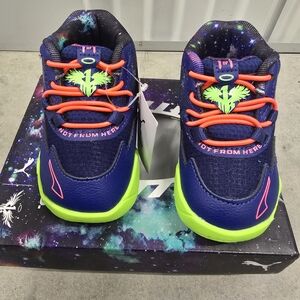 Puma Green and Blue Sneakers Vibrant Athletic Design